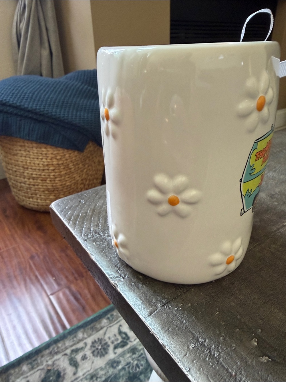 NWT Scooby Doo Mystery Gang Mug - Picture 2 of 4